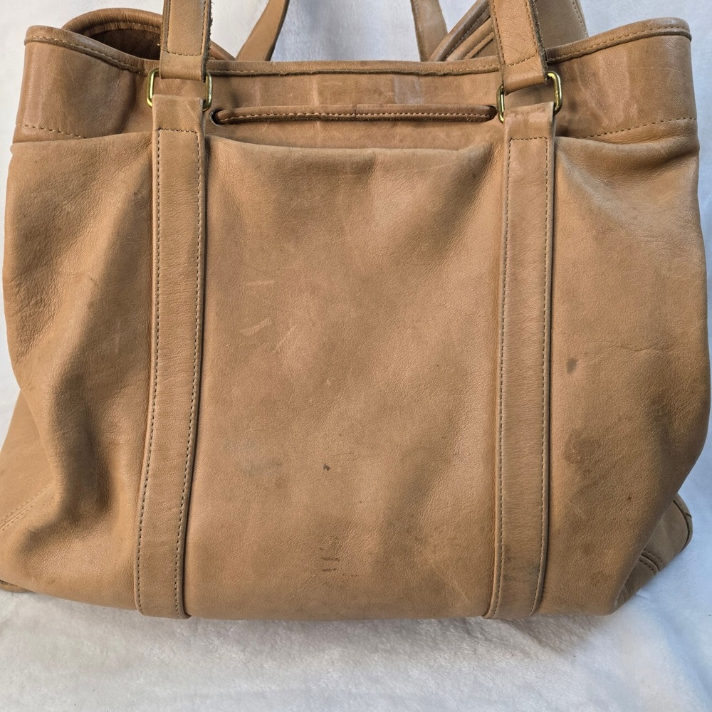 Vintage Coach Tan Leather Drawstring Bucket Bag 531-2620 Brass Hardware Tote - Picture 12 of 16
